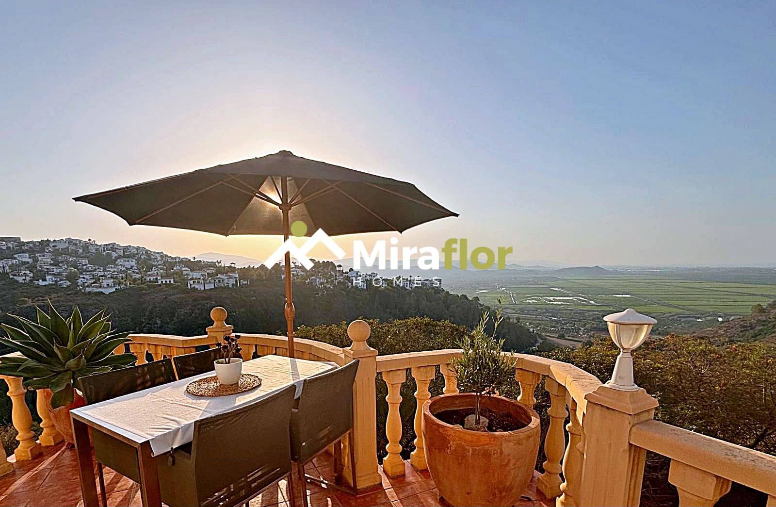 4 slaapkamer Villa te koop in Monte Pego met zwembad - € 780.000 (Ref: 9149174)