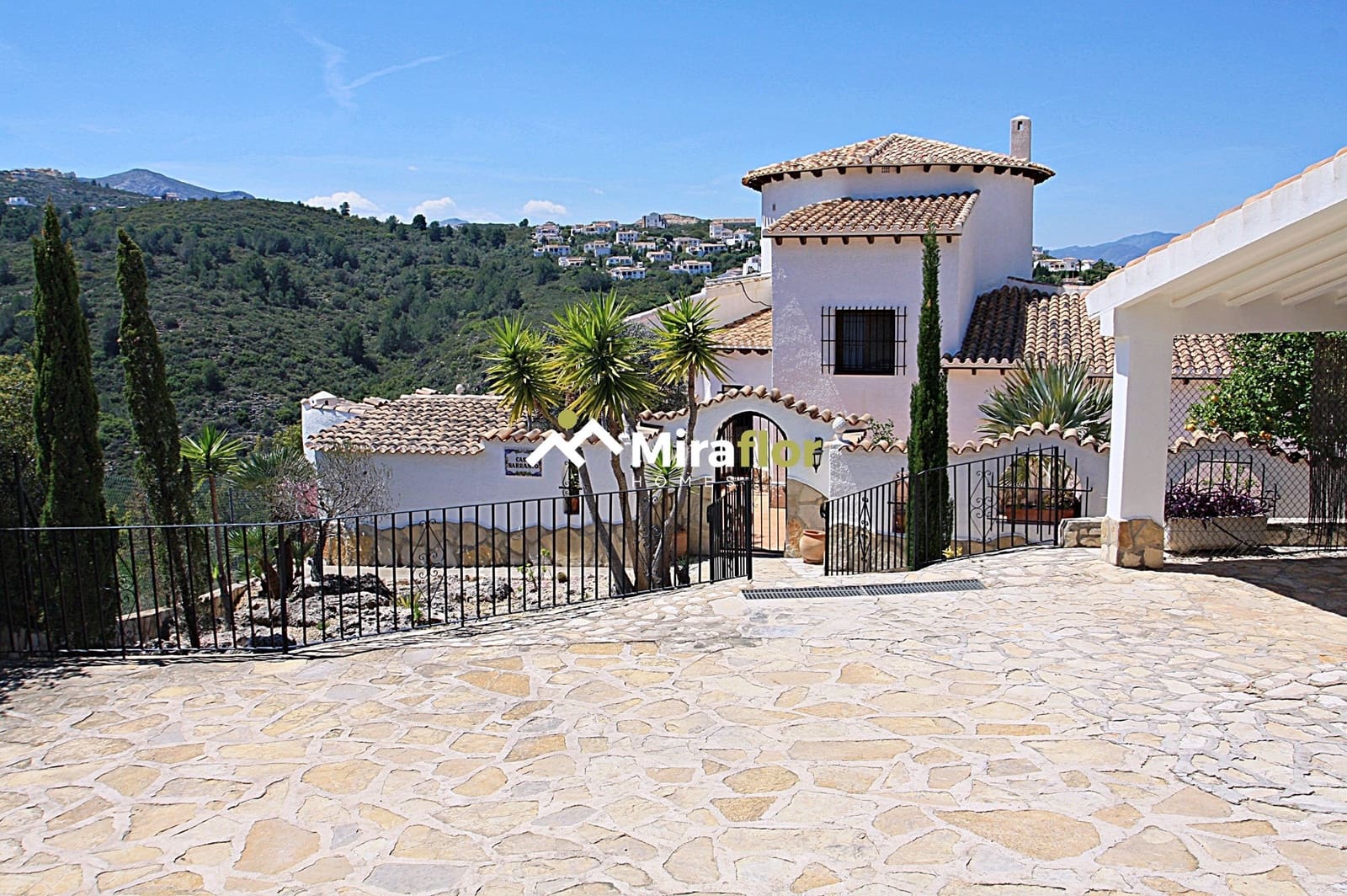 4 slaapkamer Villa te koop in Monte Pego met zwembad - € 780.000 (Ref: 9149174)