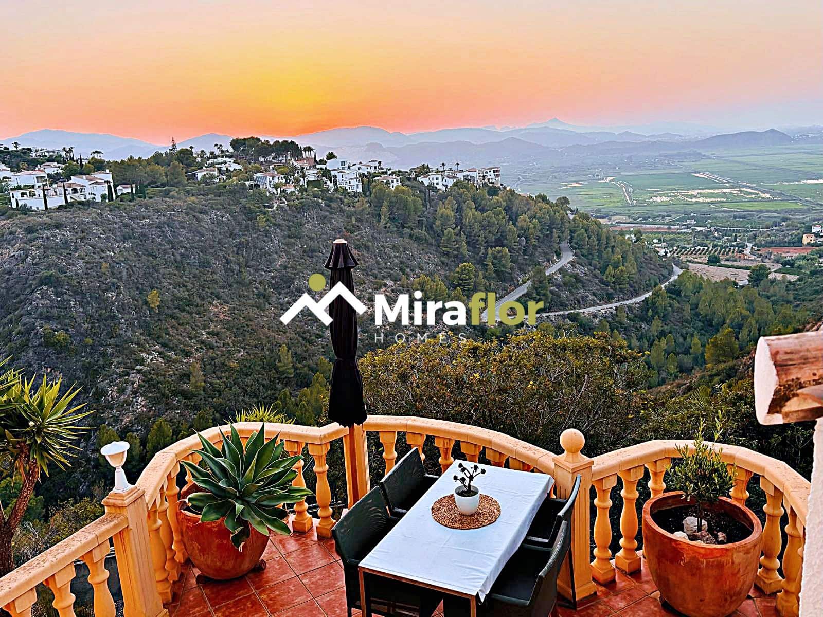 4 slaapkamer Villa te koop in Monte Pego met zwembad - € 780.000 (Ref: 9149174)