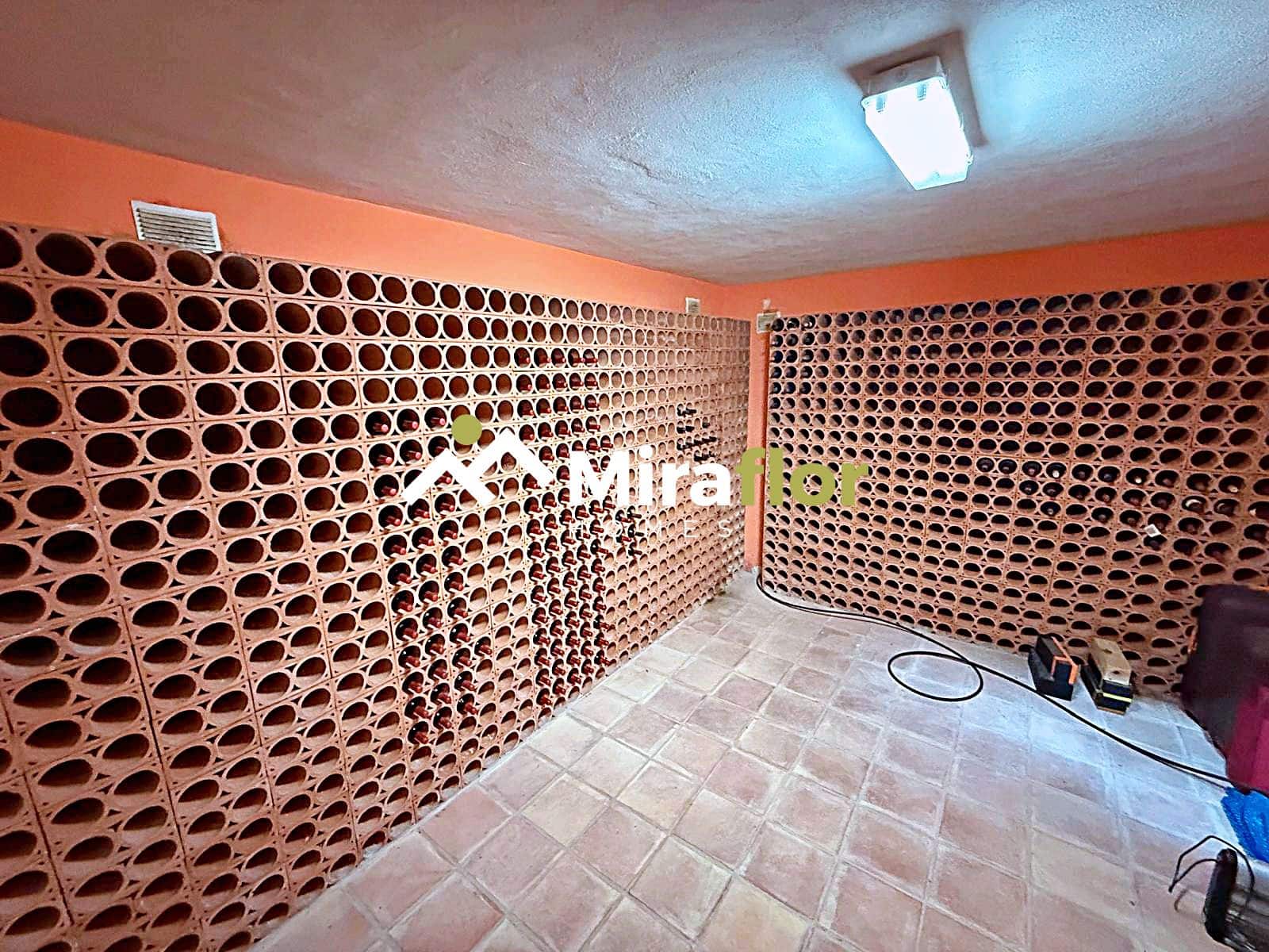 3 slaapkamer Villa te koop in Els Poblets met zwembad - € 1.050.000 (Ref: 9227189)