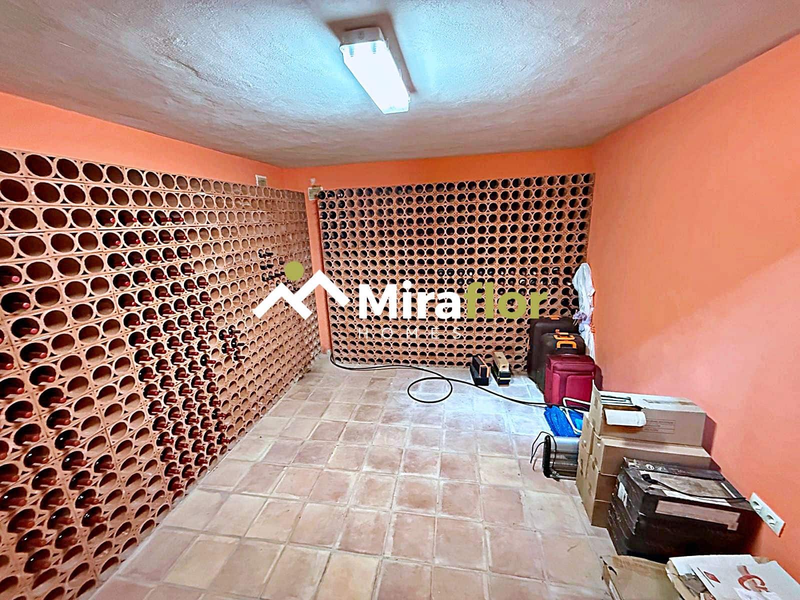 Chalet de 3 habitaciones en Els Poblets en venta con piscina - 1.050.000 € (Ref: 9227189)