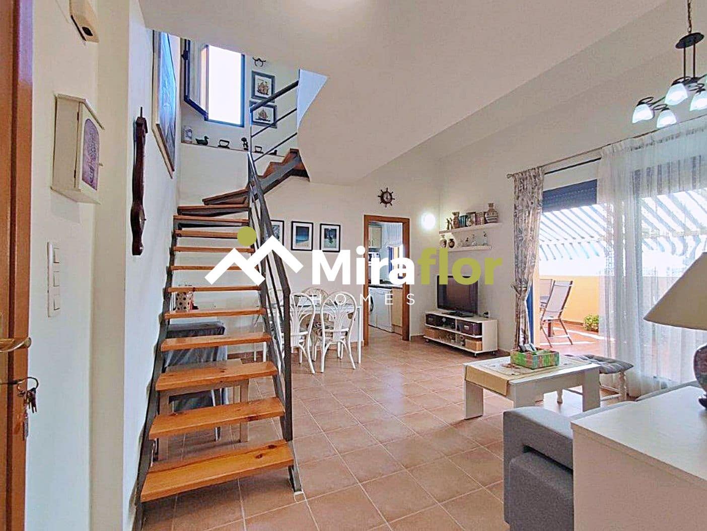 2 slaapkamer Penthouse te koop in Denia met zwembad - € 330.000 (Ref: 9228465)