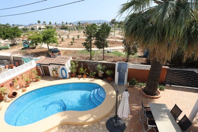 4 Zimmer Villa zu verkaufen in Els Poblets mit Pool - 540.000 € (Ref: 9257068)