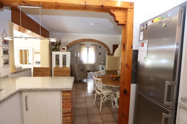 4 sovrum Villa till salu i Els Poblets med pool - 540 000 € (Ref: 9257068)