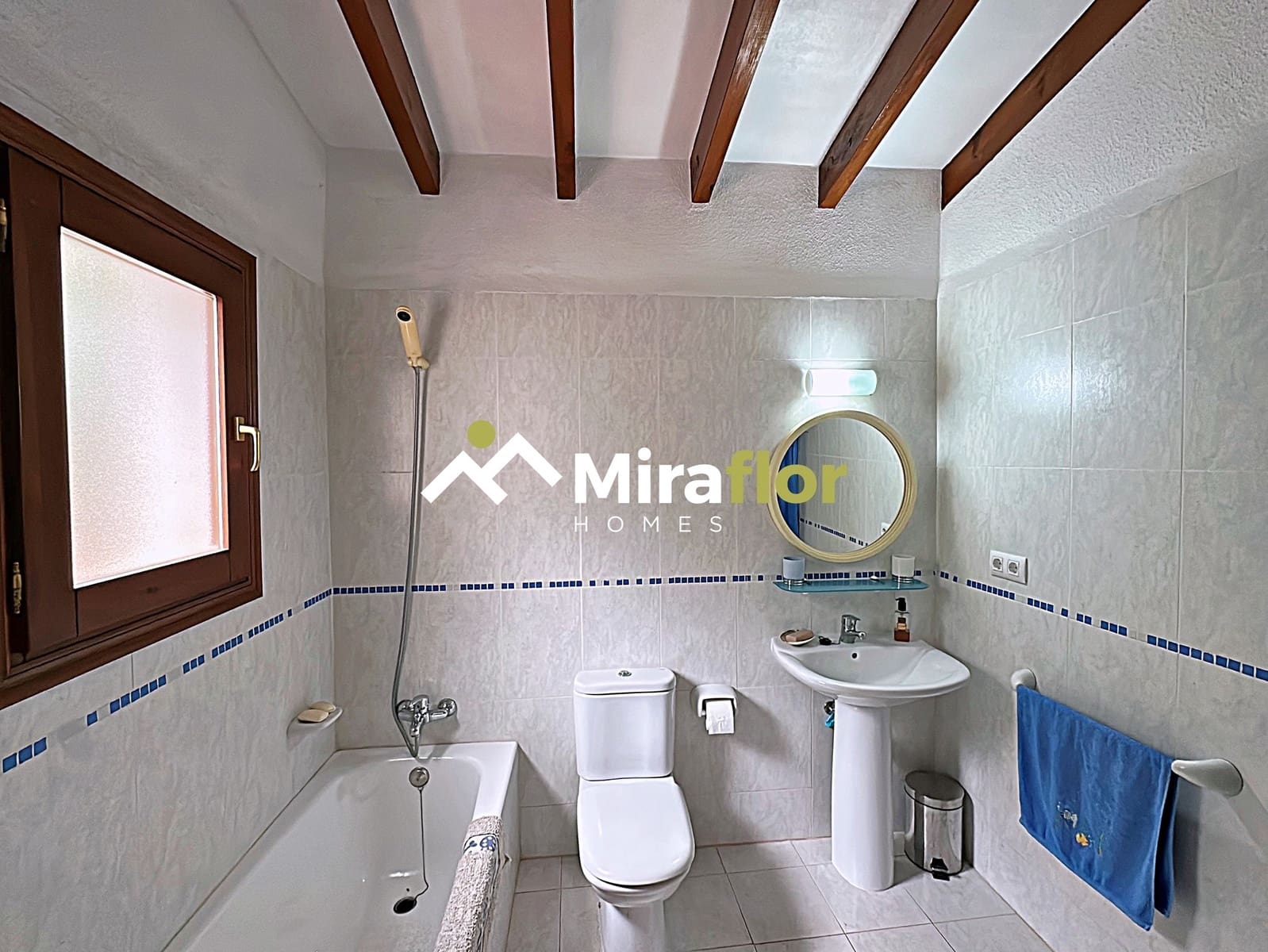 4 soveværelse Villa til salg i Monte Pego med swimmingpool - € 495.000 (Ref: 9257070)