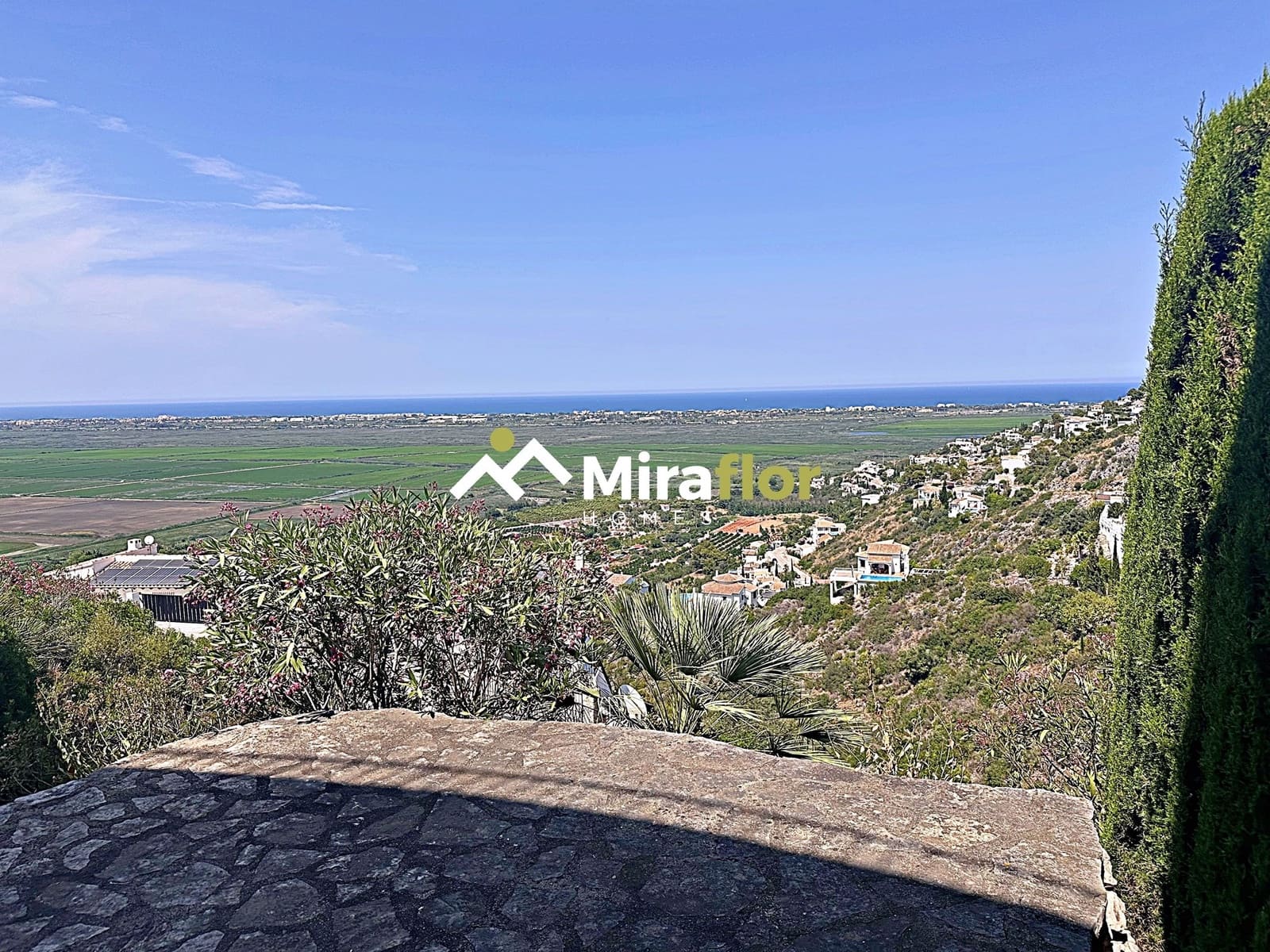 4 soveværelse Villa til salg i Monte Pego med swimmingpool - € 495.000 (Ref: 9257070)