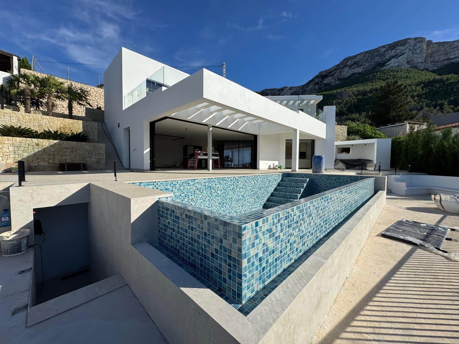 4 slaapkamer Villa te koop in Denia met zwembad - € 1.550.000 (Ref: 9257071)