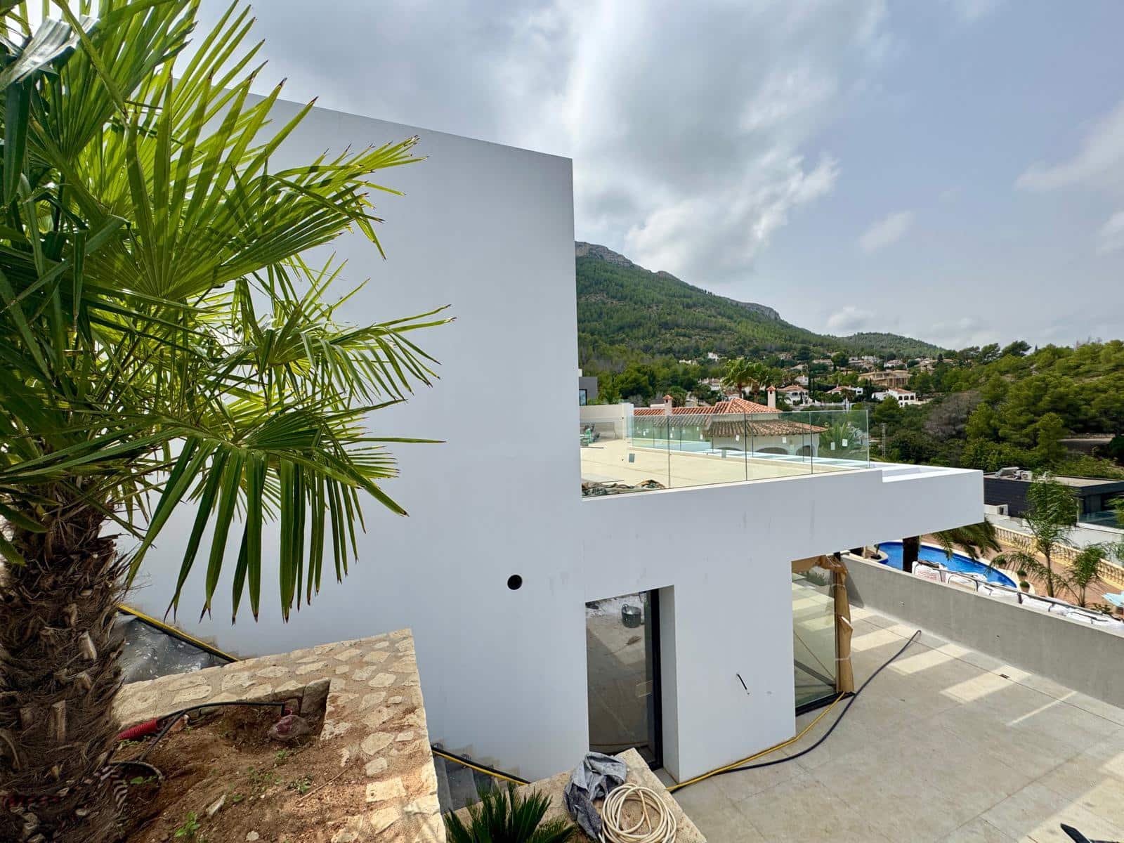 4 slaapkamer Villa te koop in Denia met zwembad - € 1.550.000 (Ref: 9257071)