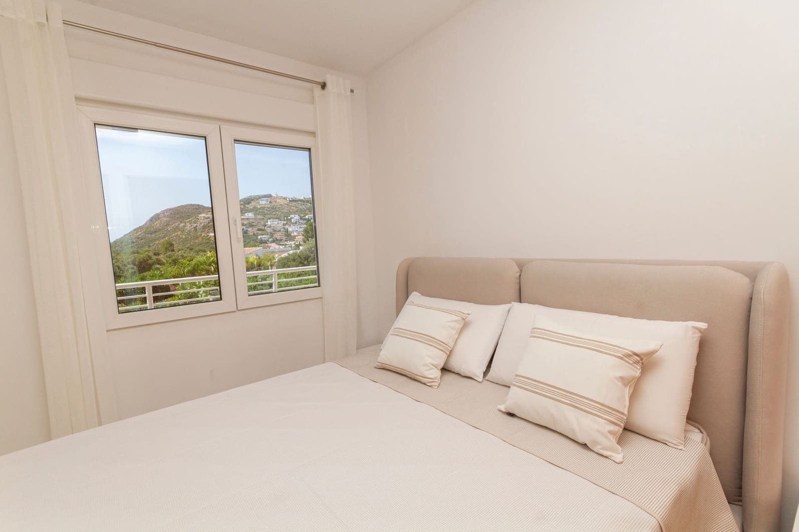 Apartamento de 2 habitaciones en Pego en venta con piscina - 265.000 € (Ref: 9257075)