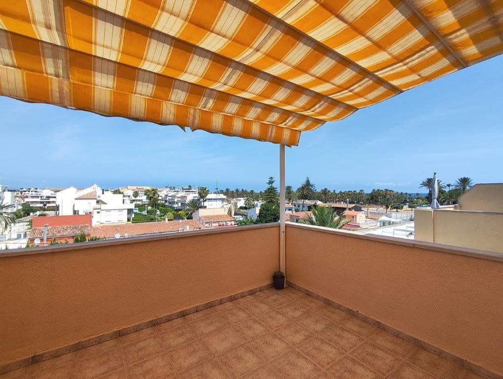2 bedroom Penthouse for sale in Denia with pool - € 289,000 (Ref: 9257081)