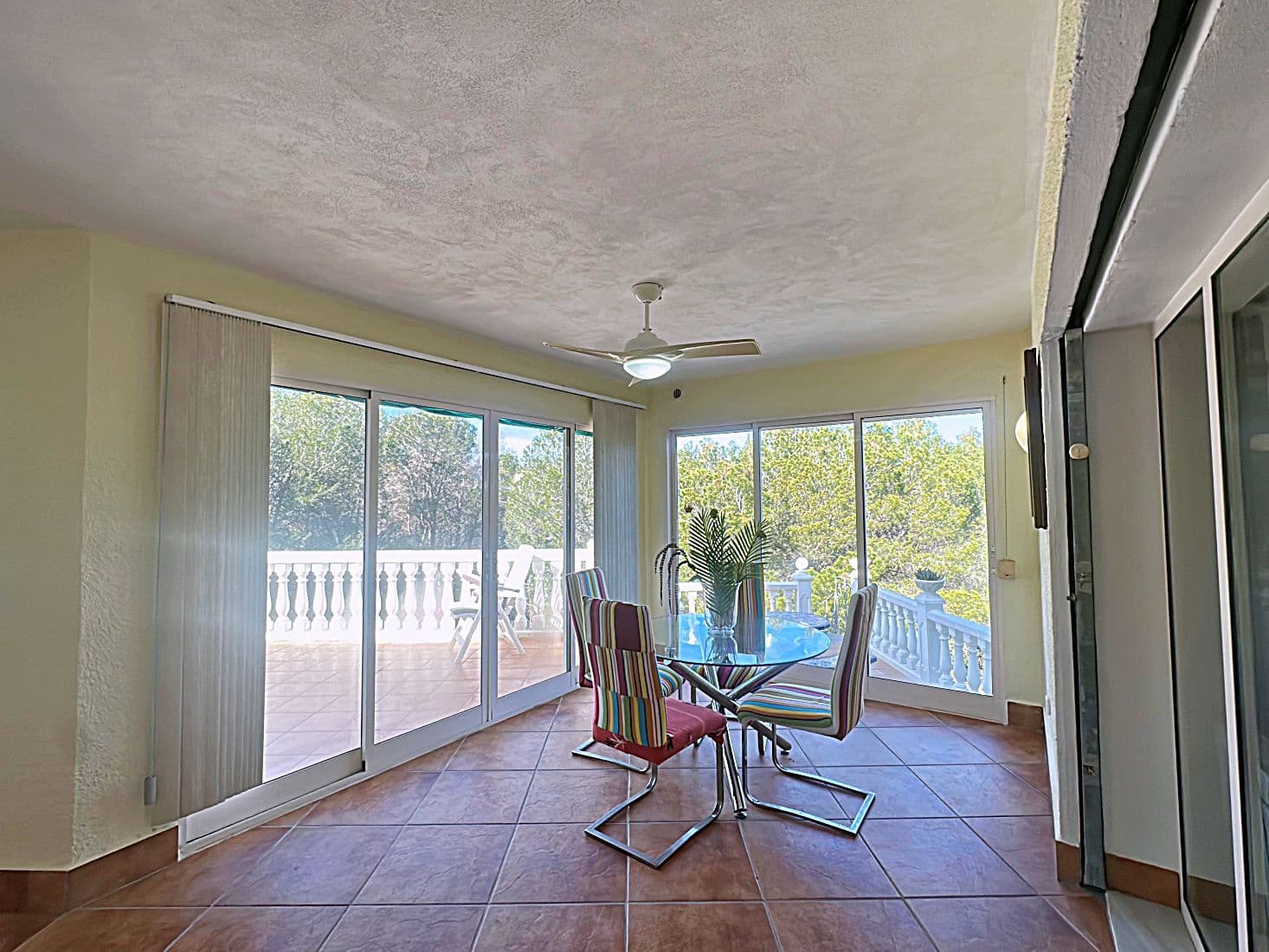 4 quarto Moradia para venda em Denia com piscina - 590 000 € (Ref: 9257083)