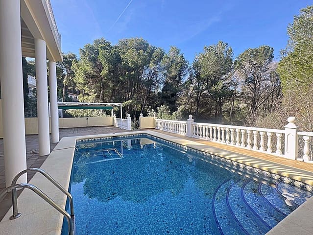 4 quarto Moradia para venda em Dénia com piscina - 590 000 € (Ref: 9257083)