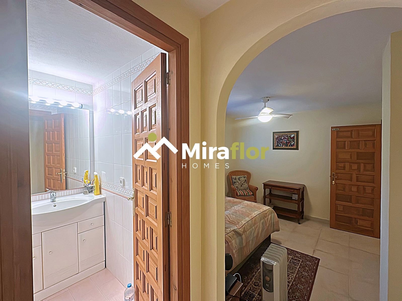 4 Zimmer Villa zu verkaufen in Denia mit Pool - 590.000 € (Ref: 9257083)