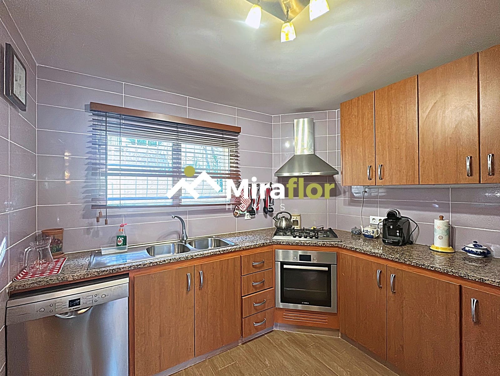 4 Zimmer Villa zu verkaufen in Denia mit Pool - 590.000 € (Ref: 9257083)