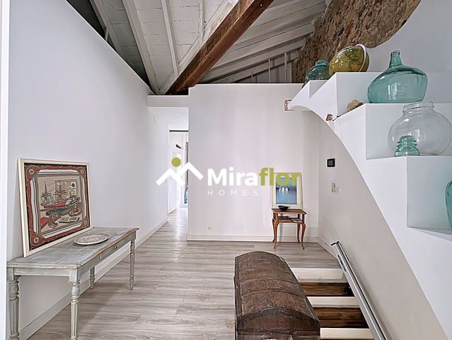 4 sypialnia Dom na sprzedaż w Dénia - 473 000 € (Ref: 9296732)