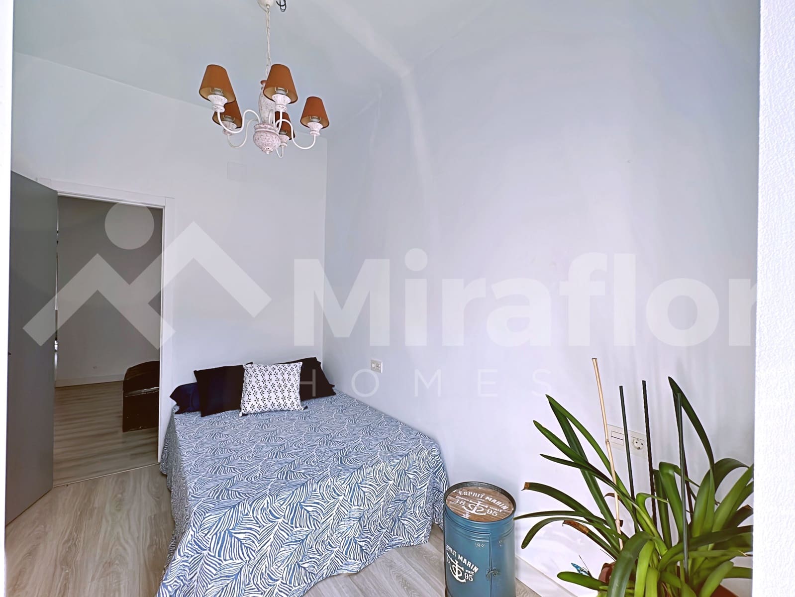 4 bedroom Townhouse for sale in Denia with garage - € 398,000 (Ref: 9296732)