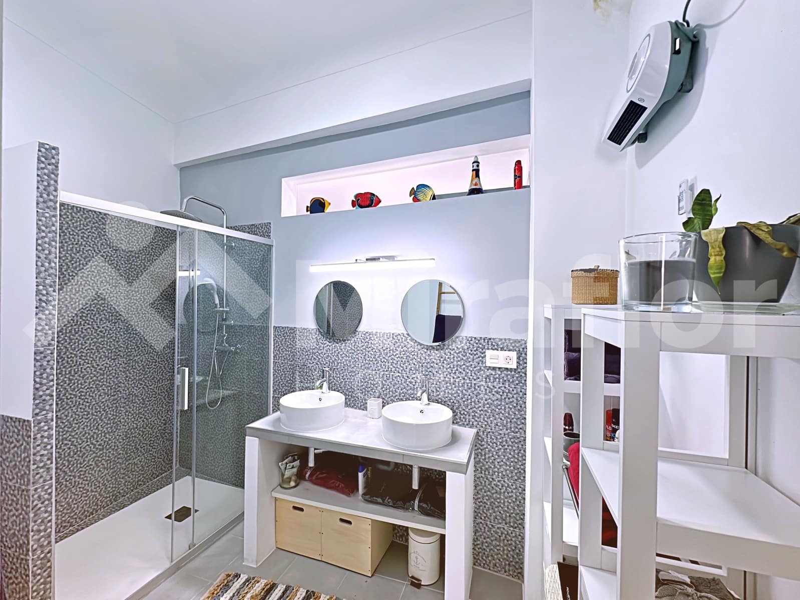 4 bedroom Townhouse for sale in Denia with garage - € 398,000 (Ref: 9296732)