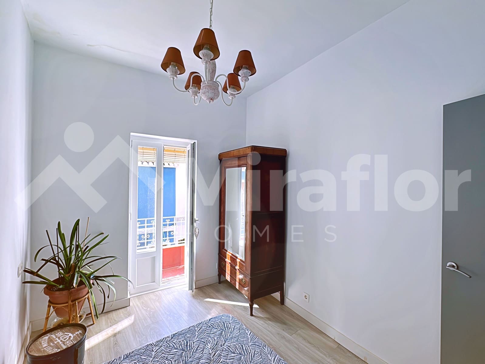 4 bedroom Townhouse for sale in Denia with garage - € 398,000 (Ref: 9296732)