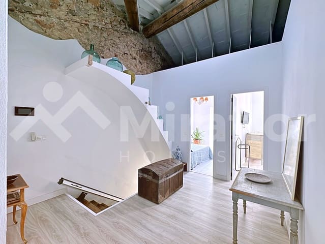 4 soverom Hus til salgs i Dénia med garasje - € 398 000 (Ref: 9296732)
