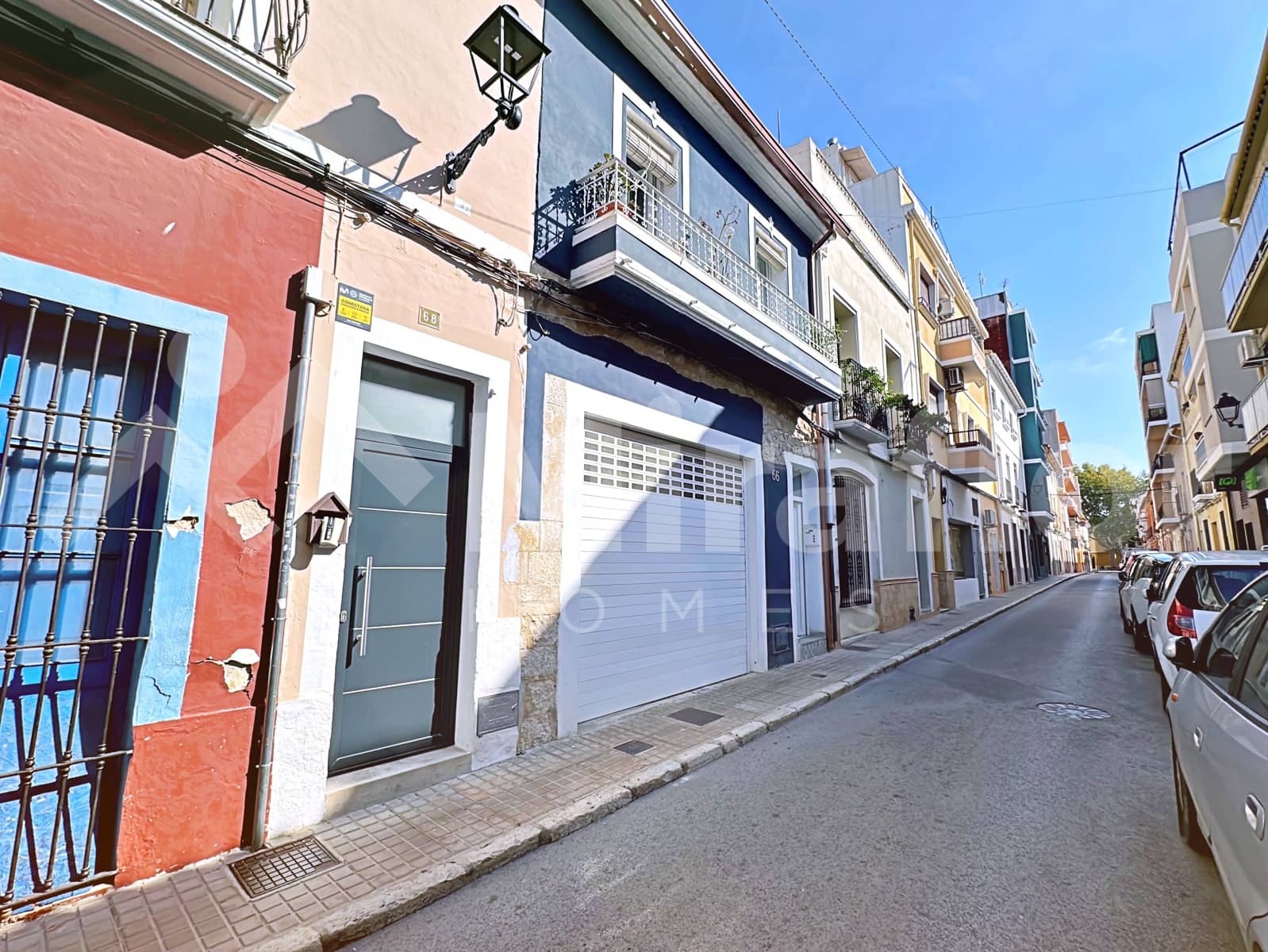 4 bedroom Townhouse for sale in Denia with garage - € 398,000 (Ref: 9296732)