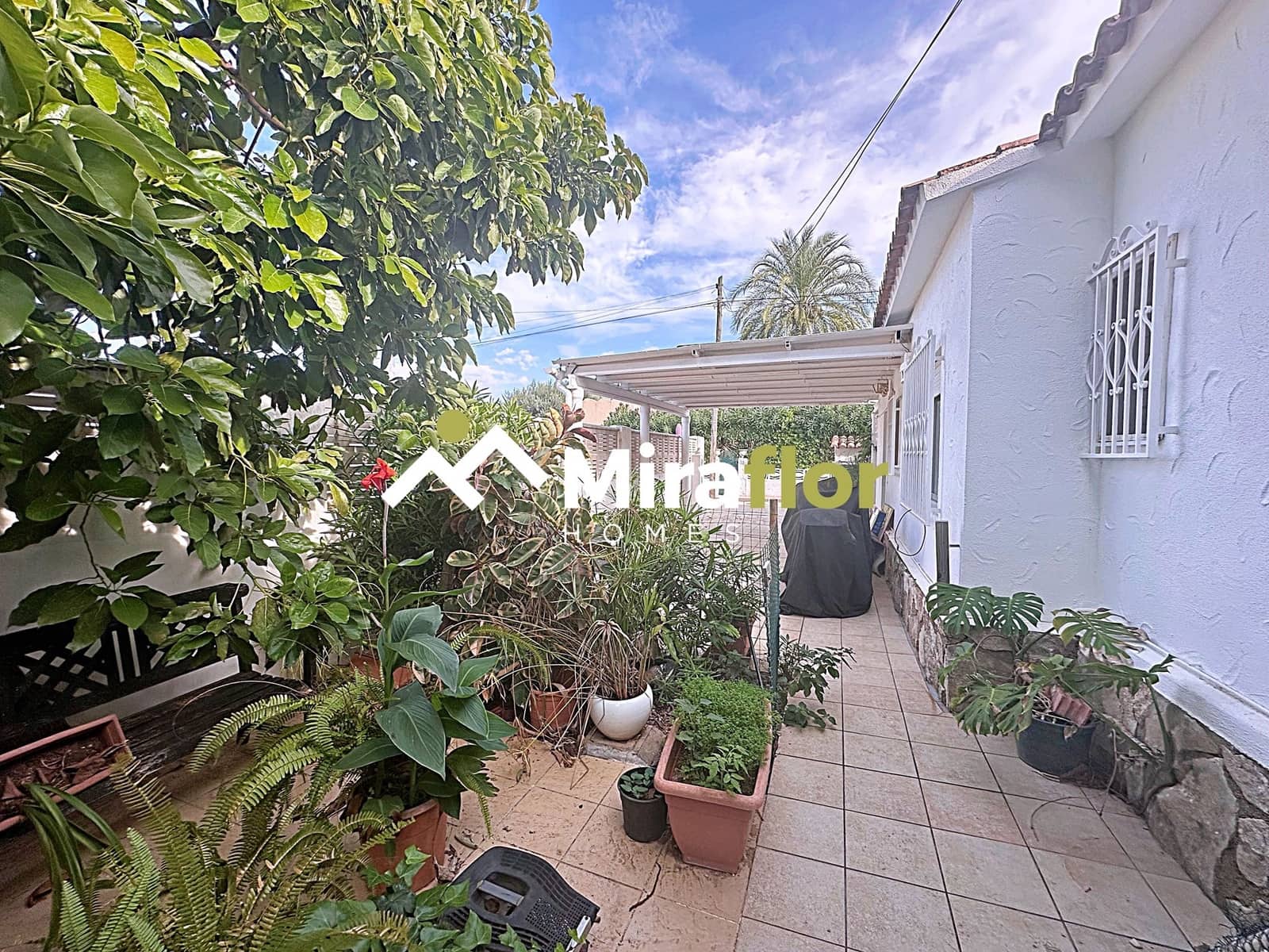 3 sypialnia Willa na sprzedaż w Els Poblets z basenem - 329 000 € (Ref: 9353369)