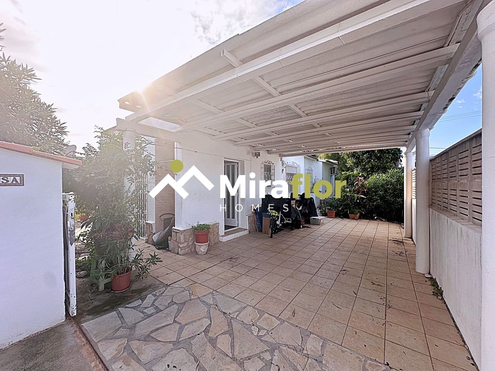 3 bedroom Villa for sale in Els Poblets with pool - € 355,000 (Ref: 9353369)