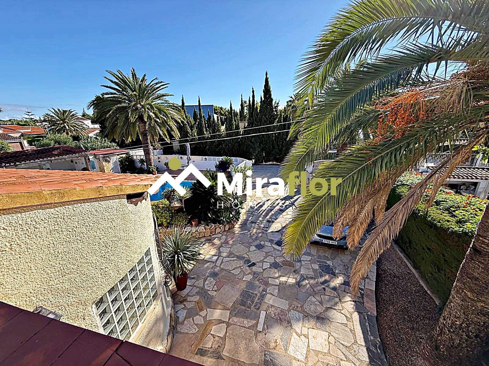 3 slaapkamer Villa te koop in Els Poblets met zwembad - € 415.000 (Ref: 9353370)