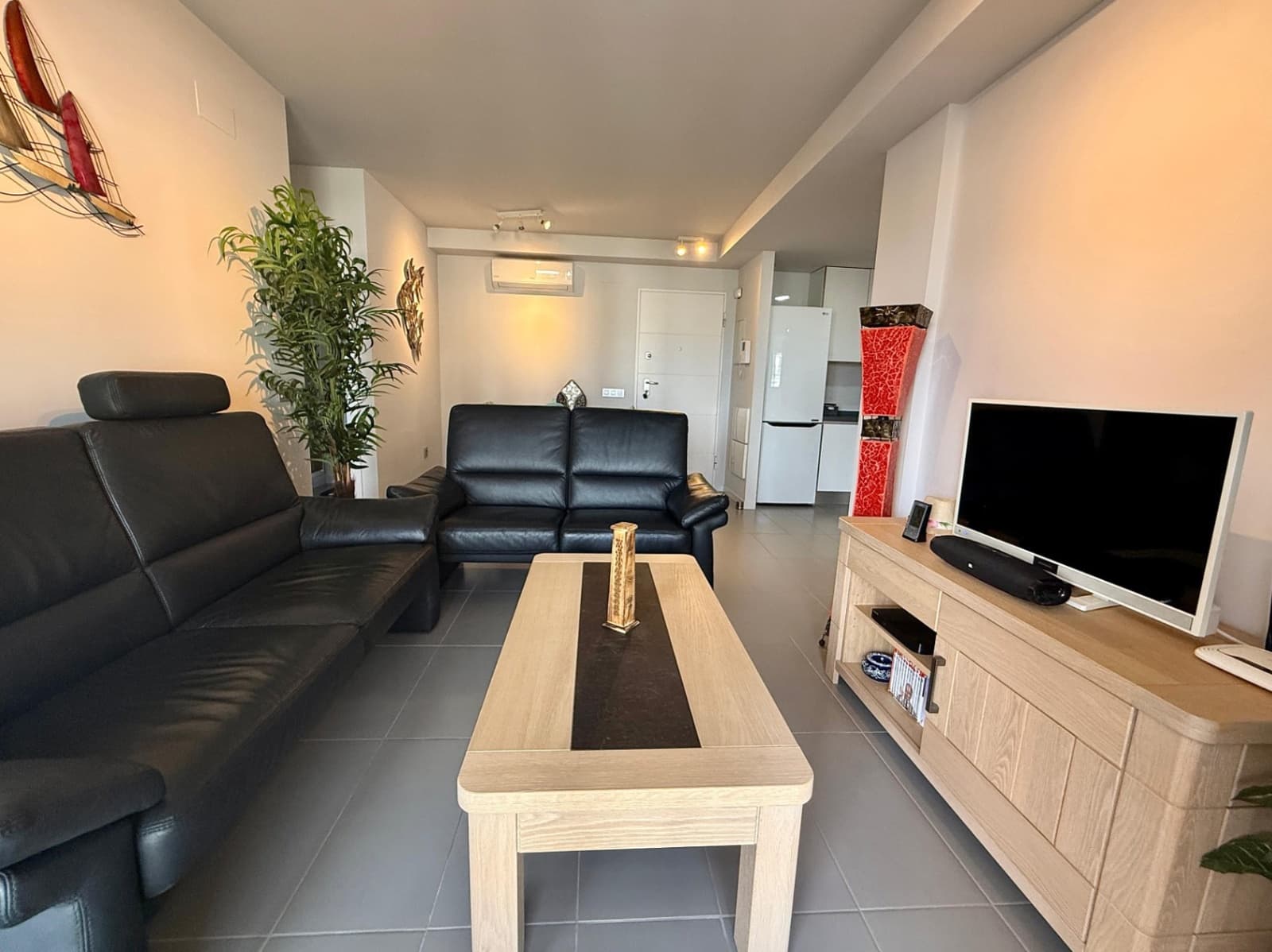 2 bedroom Apartment for sale in Denia with pool - € 379,000 (Ref: 9403215)