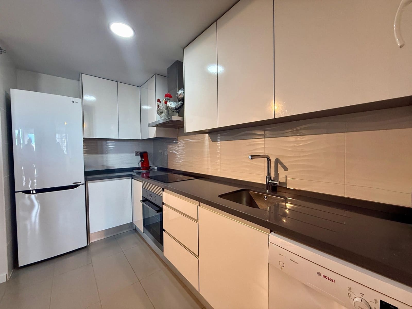 Apartamento de 2 habitaciones en Dénia en venta con piscina - 379.000 € (Ref: 9403215)