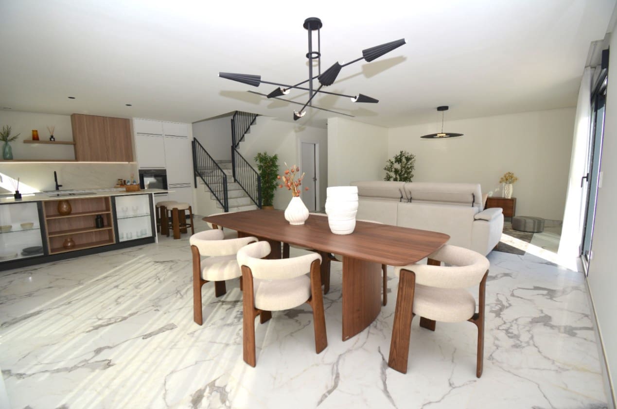 3 bedroom Villa for sale in Denia - € 695,000 (Ref: 9419504)