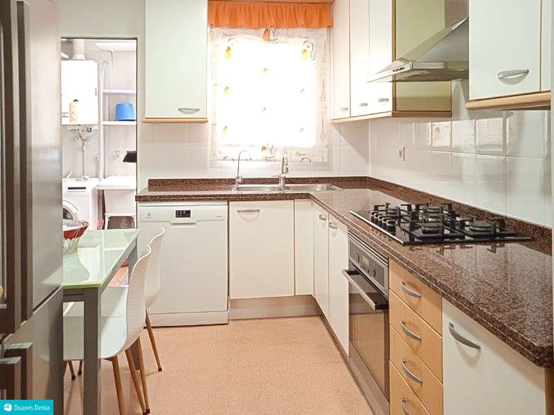 3 slaapkamer Appartement te koop in Denia - € 245.000 (Ref: 9439668)