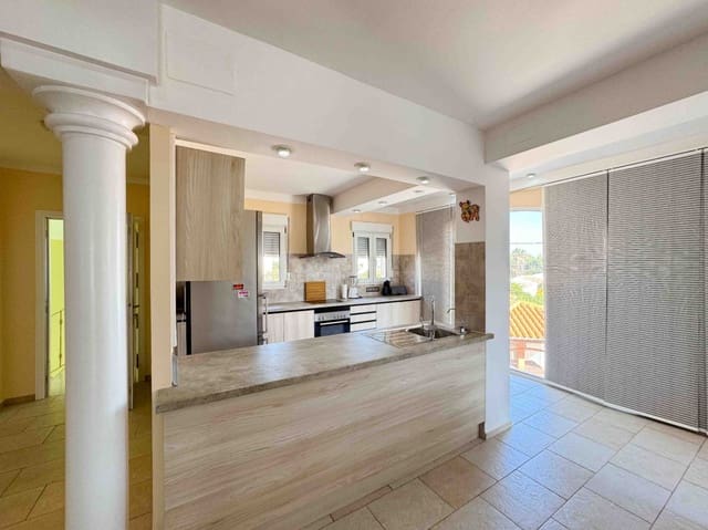 4 camera da letto Villa in vendita in Dénia con piscina - 970.000 € (Rif: 9498909)