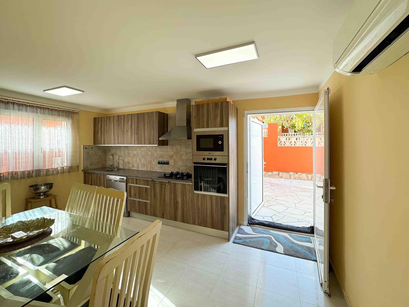 4 camera da letto Villa in vendita in Denia con piscina - 970.000 € (Rif: 9498909)