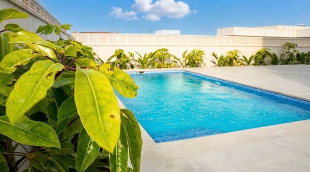3 slaapkamer Villa te koop in El Vergel / Verger met zwembad - € 740.000 (Ref: 9498910)
