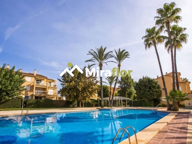 3 sypialnia Apartament na sprzedaż w Dénia z basenem - 325 000 € (Ref: 9501955)