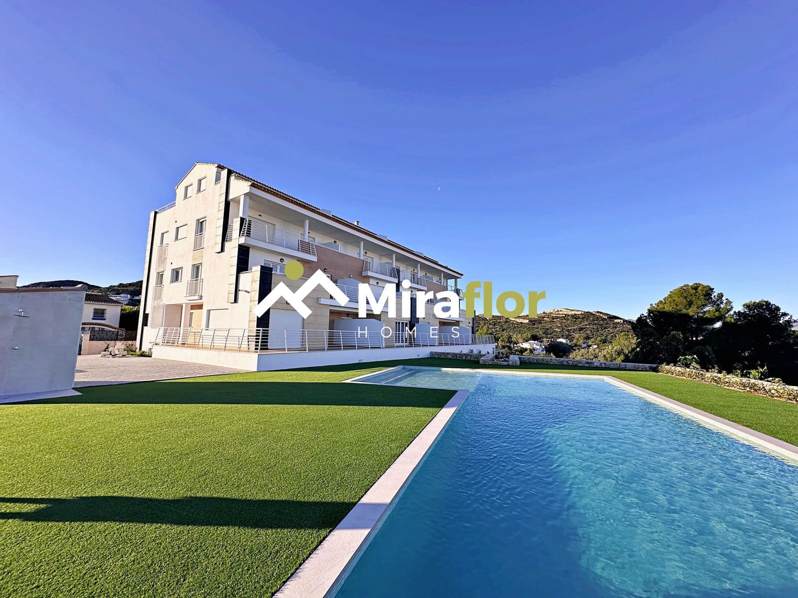 Apartamento de 2 habitaciones en Monte Pego en venta con piscina - 215.000 € (Ref: 9527428)