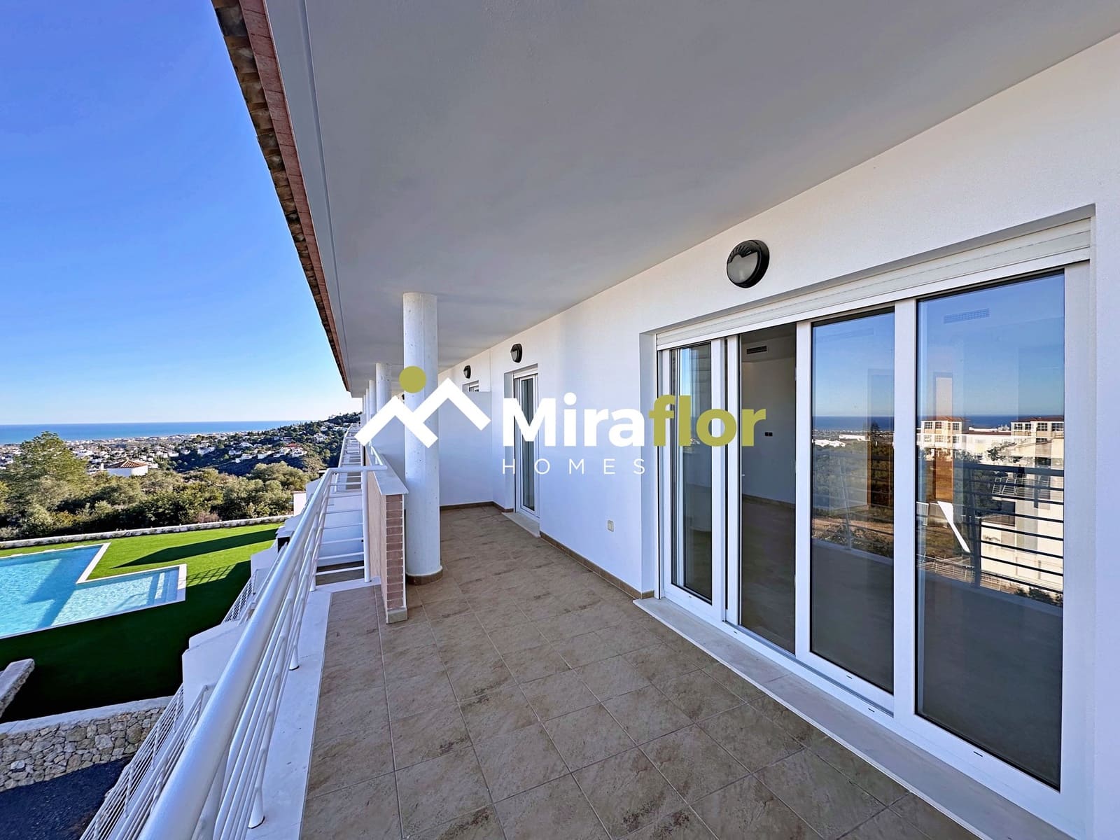 Apartamento de 2 habitaciones en Monte Pego en venta con piscina - 215.000 € (Ref: 9527428)