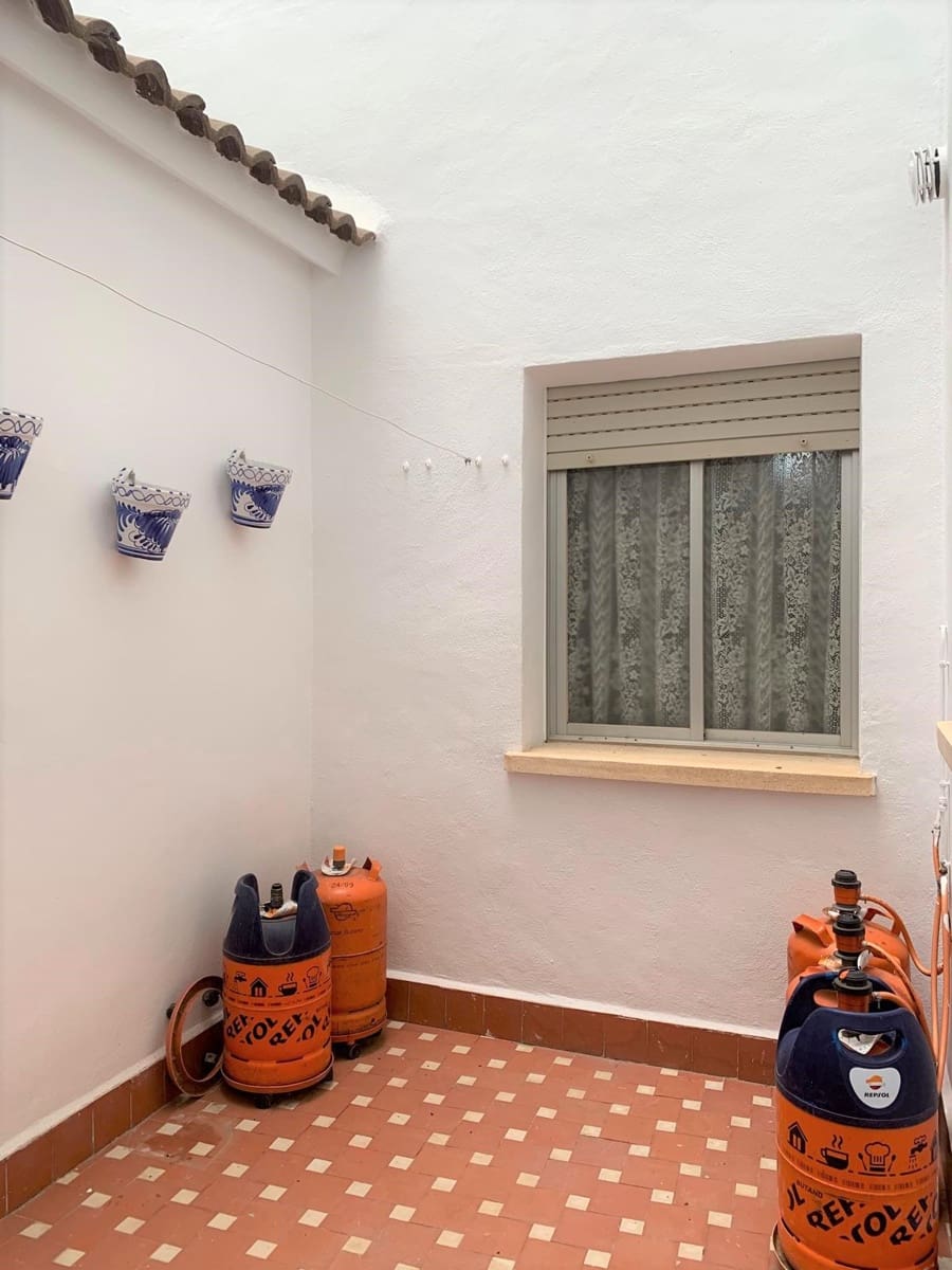 5 quarto Apartamento para venda em Denia - 300 000 € (Ref: 9530126)