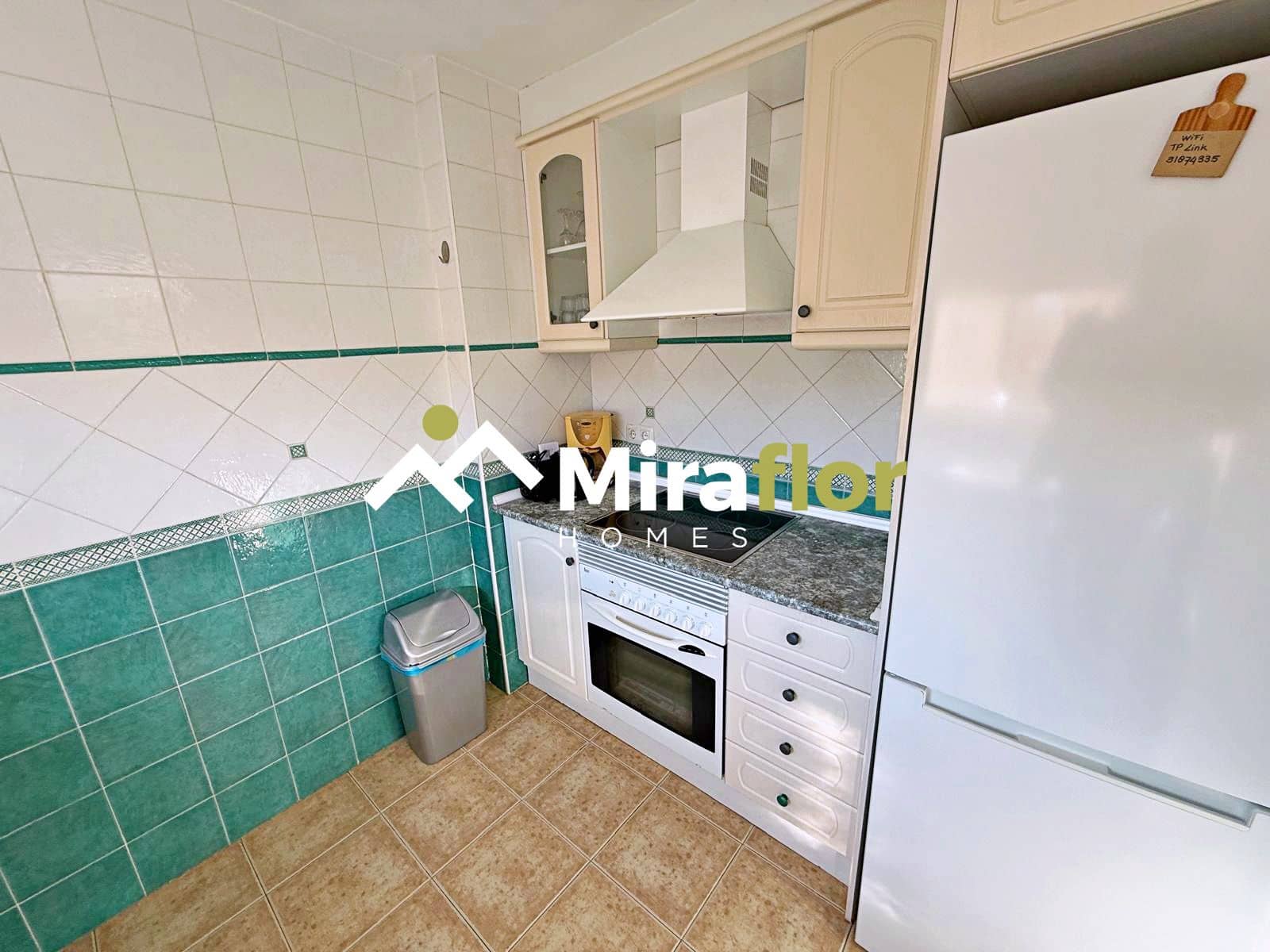 2 sovrum Lägenhet till salu i Denia med pool - 275 000 € (Ref: 9533472)