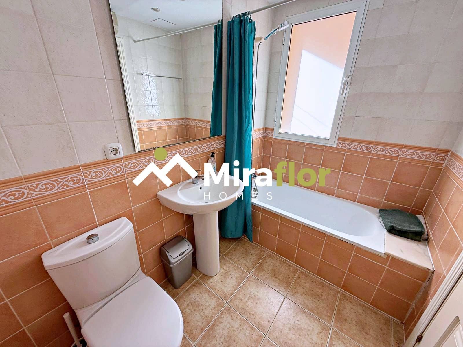 2 sovrum Lägenhet till salu i Denia med pool - 275 000 € (Ref: 9533472)