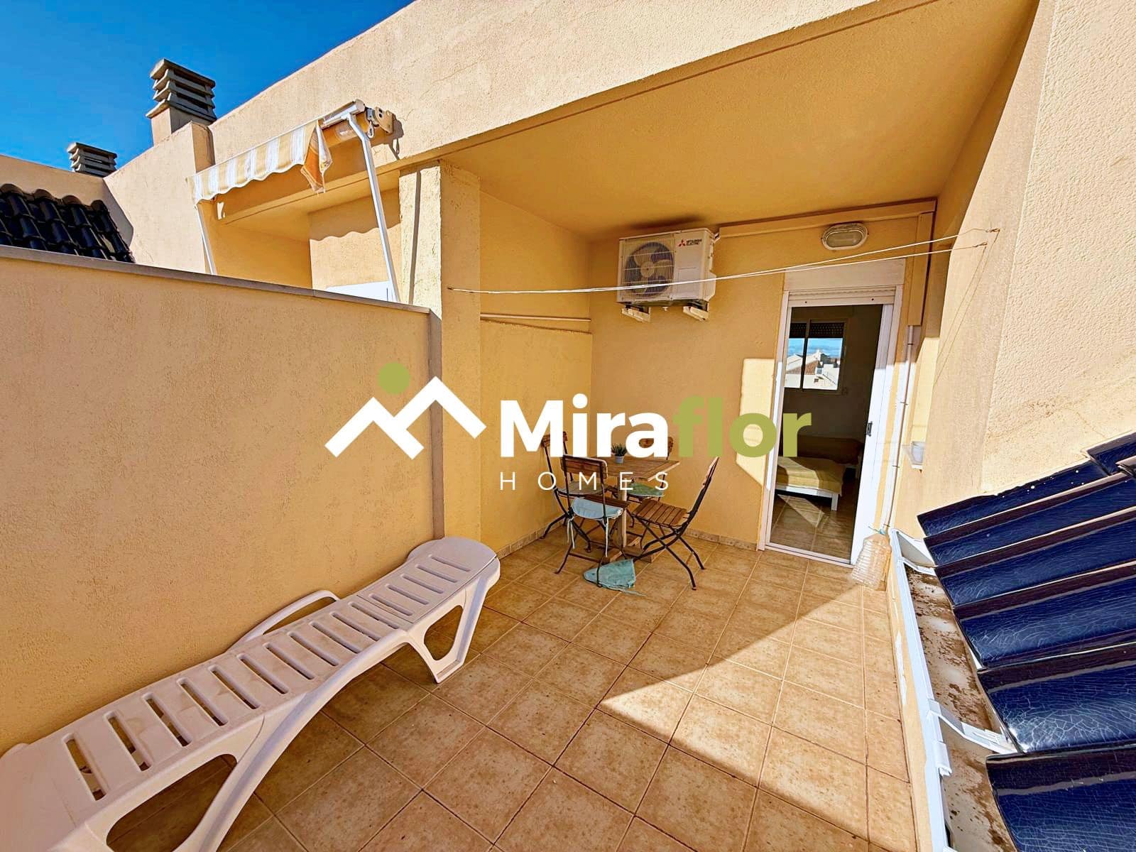 2 sovrum Lägenhet till salu i Denia med pool - 275 000 € (Ref: 9533472)