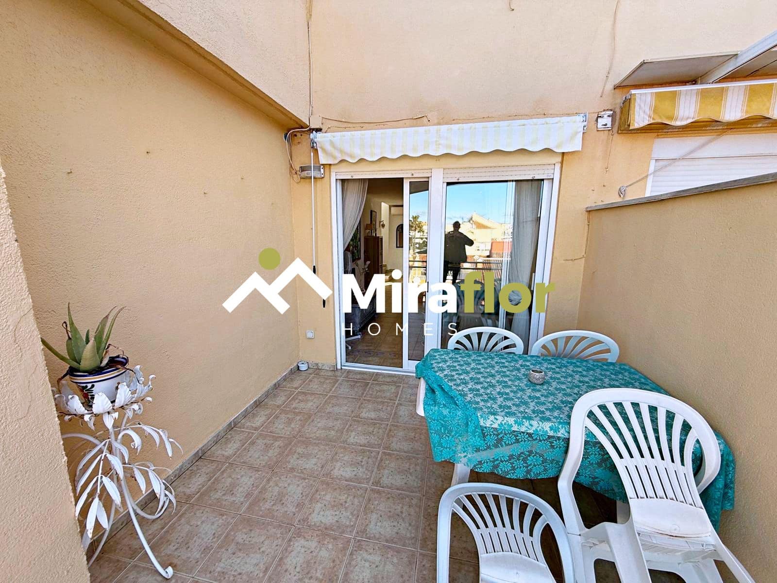 2 sovrum Lägenhet till salu i Denia med pool - 275 000 € (Ref: 9533472)
