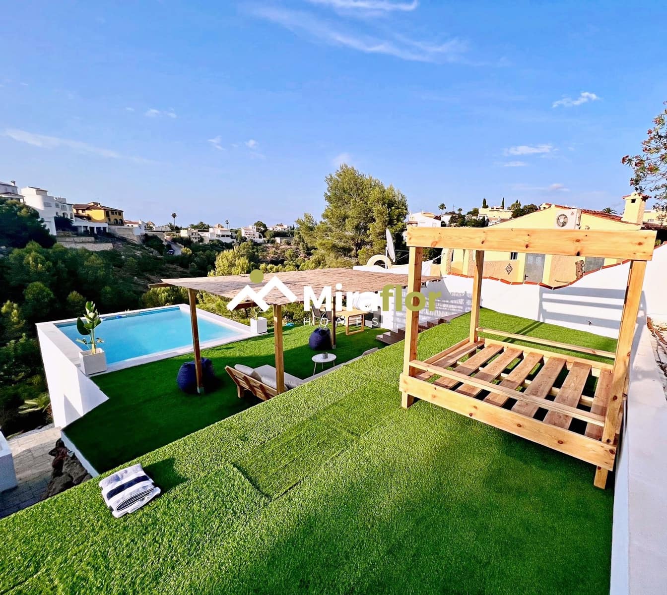 4 makuuhuone Huvila myytävänä paikassa Denia mukana uima-altaan - 480 000 € (Ref: 9540955)