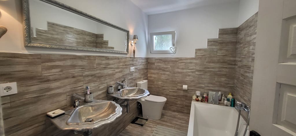 Chalet de 3 habitaciones en Dénia en venta con piscina - 628.000 € (Ref: 9543145)