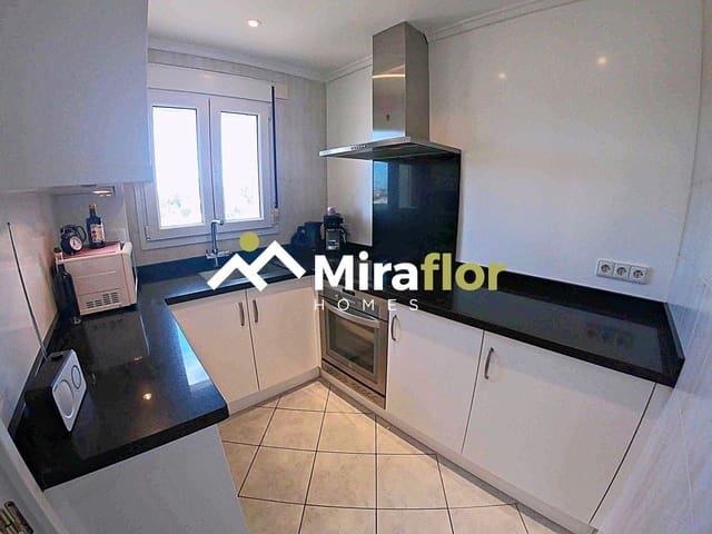 3 Zimmer Villa zu verkaufen in Dénia mit Pool - 750.000 € (Ref: 9606668)