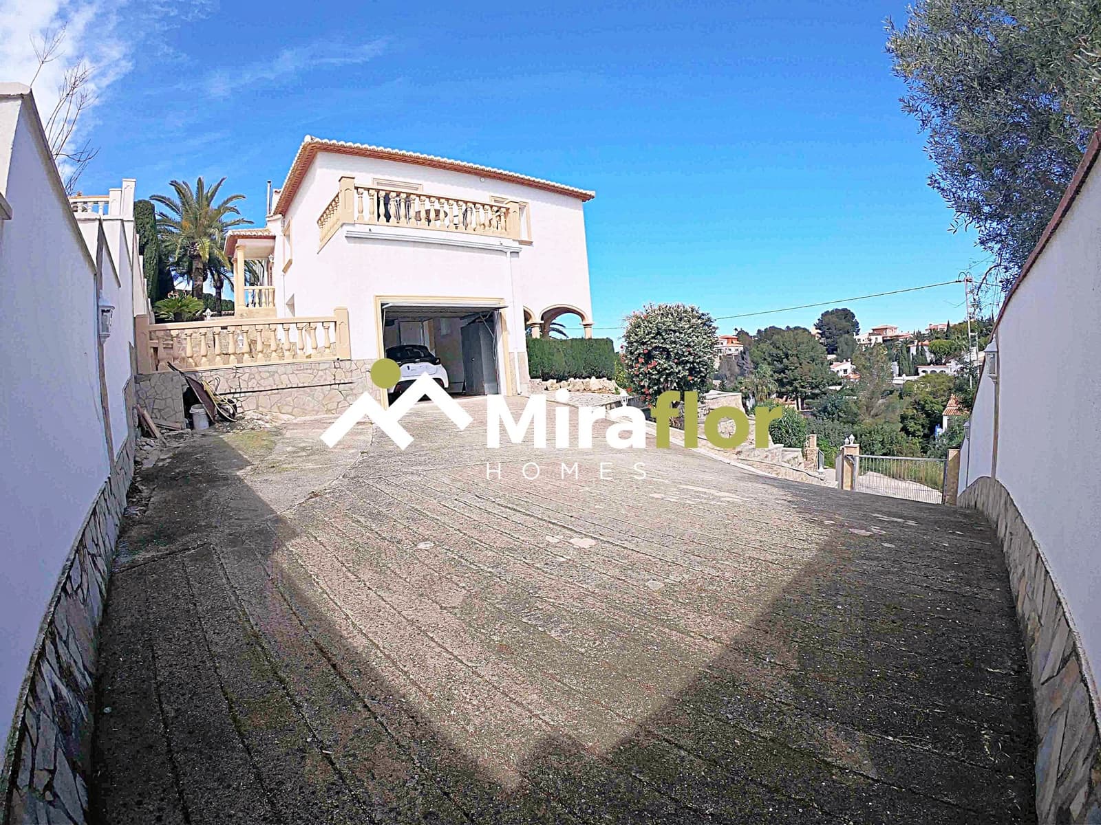3 Zimmer Villa zu verkaufen in Denia mit Pool - 750.000 € (Ref: 9606668)
