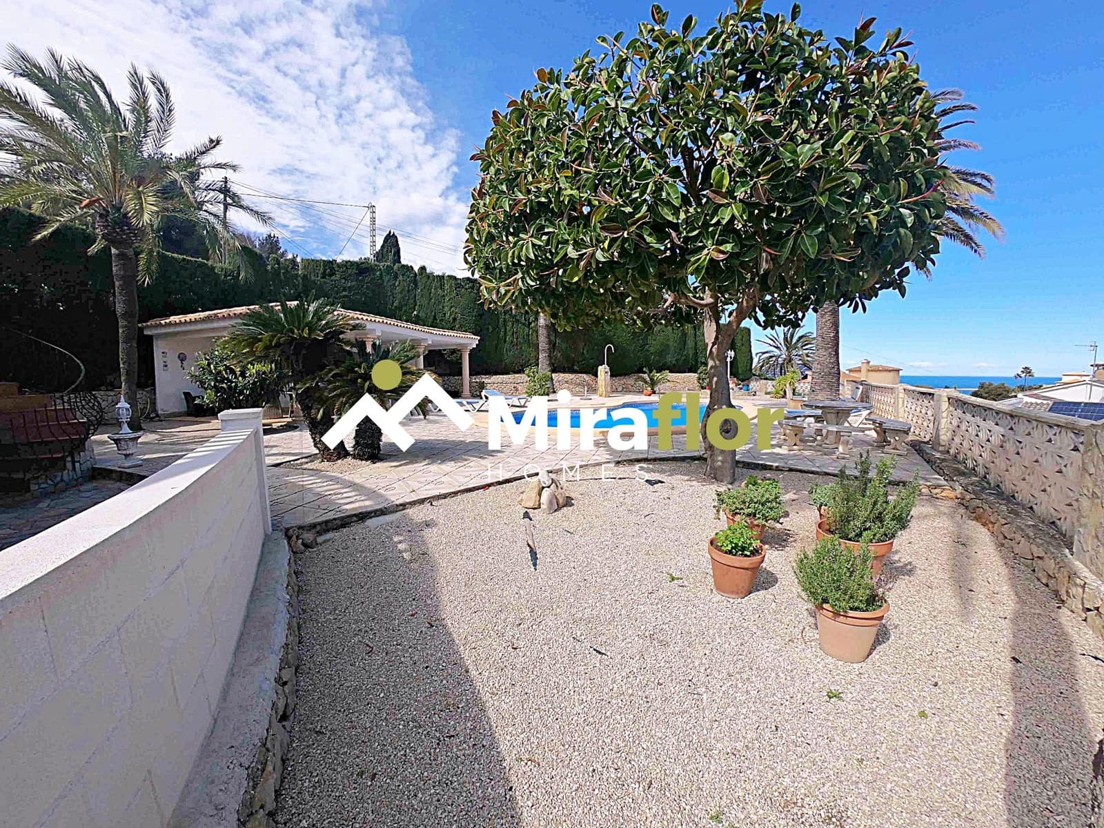 3 Zimmer Villa zu verkaufen in Denia mit Pool - 750.000 € (Ref: 9606668)