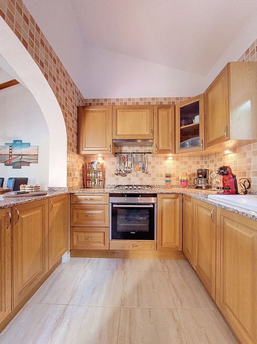 3 bedroom Villa for sale in Pego with pool - € 400,000 (Ref: 9606669)