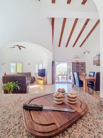 3 slaapkamer Villa te koop in Pego met zwembad - € 395.000 (Ref: 9606669)
