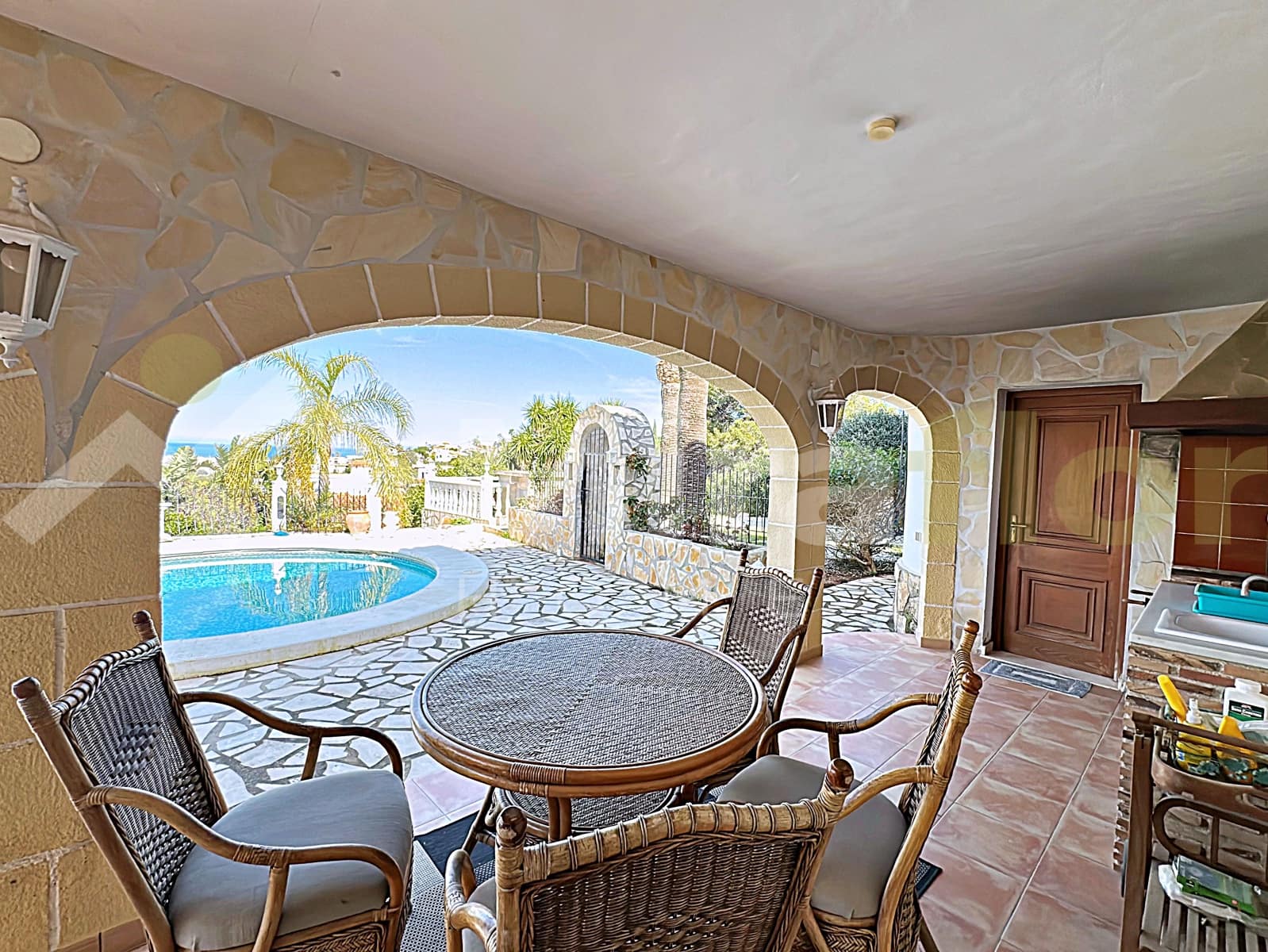 3 bedroom Villa for sale in Denia with pool - € 565,000 (Ref: 9606671)